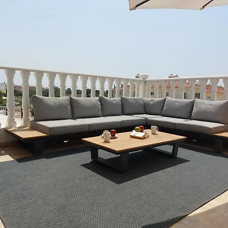 Apartment Nissi Retreat - Walk To Nissi Beach!